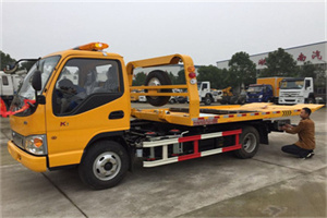 勐海哪里有拖车服务